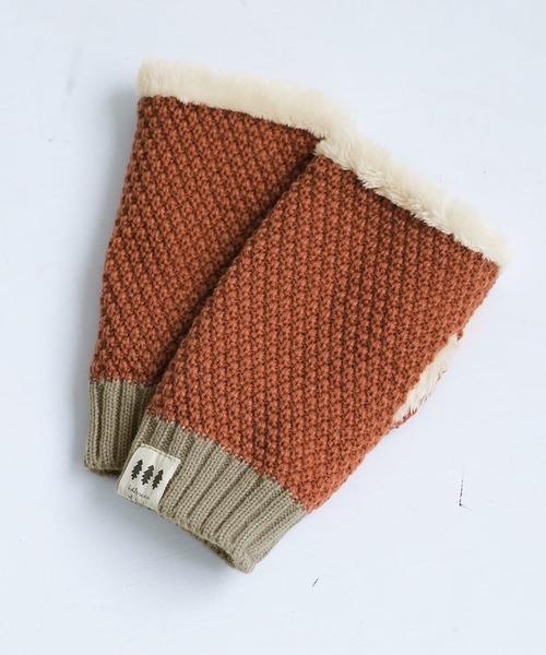 osharewalker（オシャレウォーカー）の「『ファー付きニットハンドウォーマー』（手袋・レディース・グリーン/テラコッタ/チャコール/ライトグレー/ネイビー・FREE）」の4枚目の写真