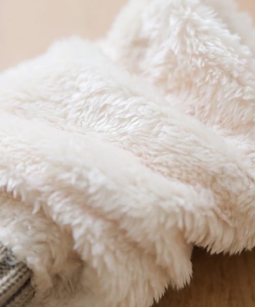 osharewalker（オシャレウォーカー）の「『ファー付きニットハンドウォーマー』（手袋・レディース・グリーン/テラコッタ/チャコール/ライトグレー/ネイビー・FREE）」の13枚目の写真