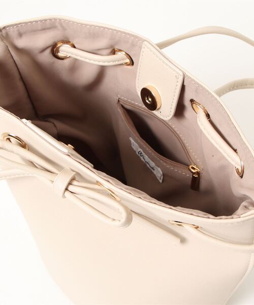 Allamanda（アラマンダ）の「リボン巾着ショルダーBAG（トートバッグ・レディース・アイボリー/ブラック/ブルーグレー・ONE SIZE）」の5枚目の写真