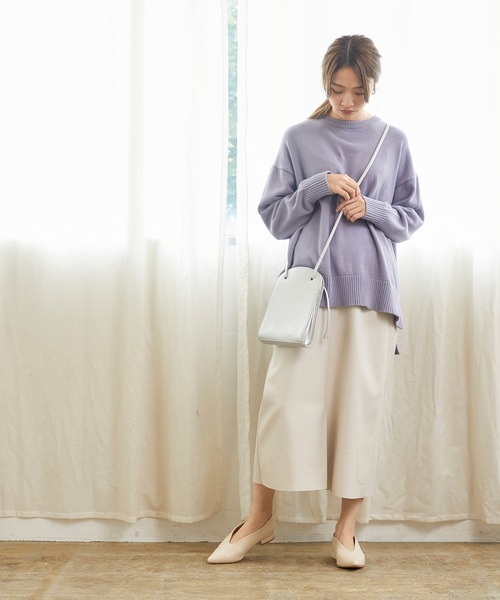 menue（メヌエ）の「ポインテッドトゥ 変形ローヒールパンプス（パンプス・レディース・ブラウン系その他/ペールイエロー/ブラック/アイボリー/グレイッシュベージュ・21.5cm/22.5cm/23.0cm/24.5cm/25.0cm/22.0cm/23.5cm/24.0cm/25.5cm/26.0cm）」の8枚目の写真
