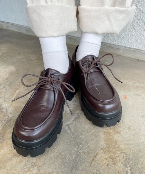 nemne store(ネンネストア)の「ブラウニーを焼く厚底モカシンシューズ(ブーツ・レディース・ブラック/ダークブラウン/アイボリー・LL/S/M/L)」の4枚目の写真