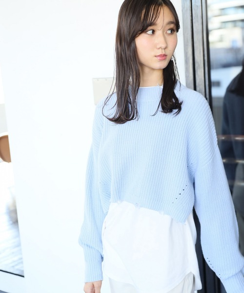 repipi armario(レピピ アルマリオ)の「ショート丈ダメージニット(ニット/セーター・レディース・グリーン/ブラック/グレー/グリーン系その他/ブルー系その他/ホワイト・MEDIUM/LARGE/SMALL)」の1枚目の写真