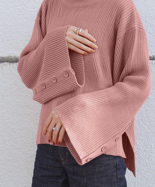 KOBE LETTUCE（コウベレタス）の「[ eriさんコラボ ] ボタンデザインモックネックニットトップス[C5786]（ニット/セーター・レディース・ライトブルー/ブラウン/アイボリー/モスグリーン/コーラルピンク・FREE）」の9枚目の写真