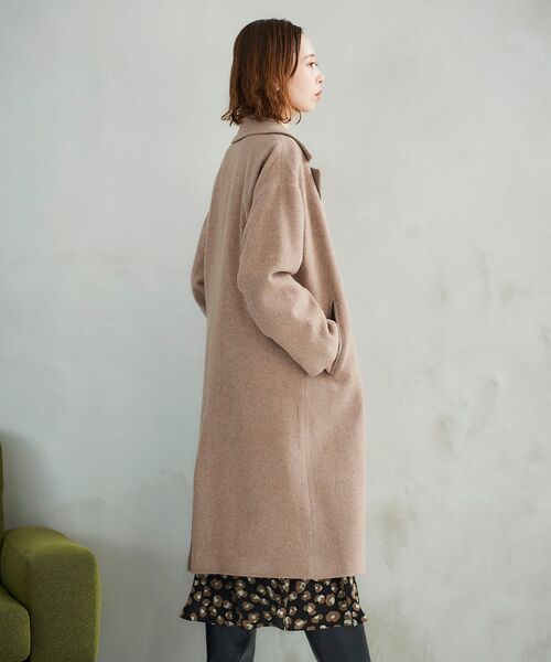 le.coeur blanc(ルクールブラン)の「スペリオルモッサチェスターコート(チェスターコート・レディース・ベージュ/ネイビー/モカ・38/36)」の8枚目の写真