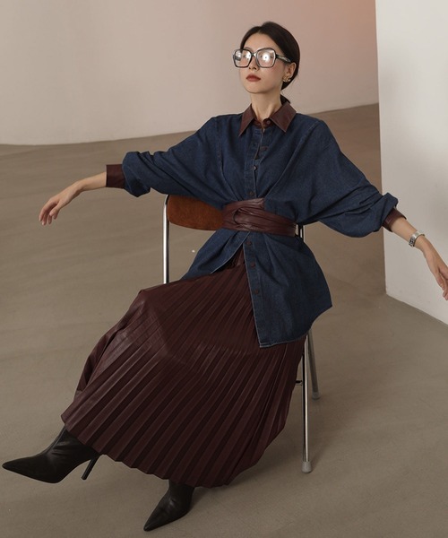 Leja(レジャ)の「レザープリーツロングスカート(スカート・レディース・レッド/カーキ・SMALL/MEDIUM)」の8枚目の写真