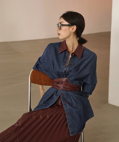 Leja(レジャ)の「レザープリーツロングスカート(スカート・レディース・レッド/カーキ・SMALL/MEDIUM)」の6枚目の写真