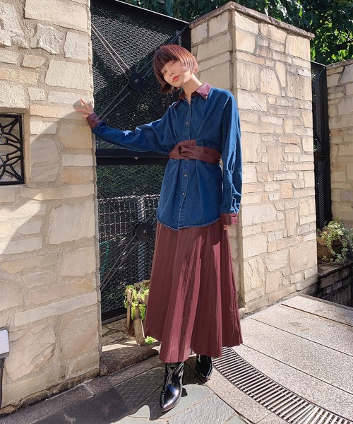 Leja(レジャ)の「レザープリーツロングスカート(スカート・レディース・レッド/カーキ・SMALL/MEDIUM)」の18枚目の写真