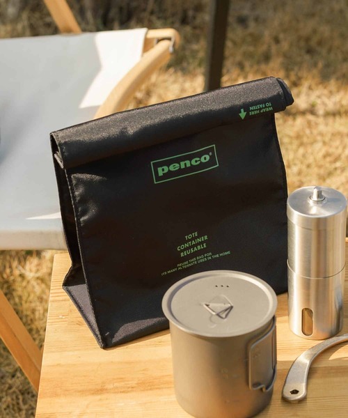 PENCO（ペンコ）の「penco ペンコ ToGoサック 紙袋風 ロールトップ ベルクロ ポーチ 折りたたみ（ポーチ・メンズ・ホワイト/ベージュ/ネイビー/オレンジ/ダークグリーン/ブラック・FREE）」の3枚目の写真