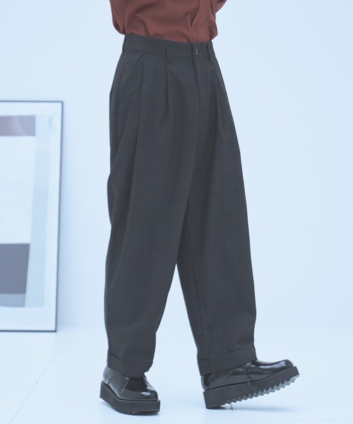 neez.(ニーズ)の「バックタックチェックワイドパンツ(スラックス・メンズ・ブラック/グレー/ワイン・SMALL/MEDIUM/LARGE)」の2枚目の写真