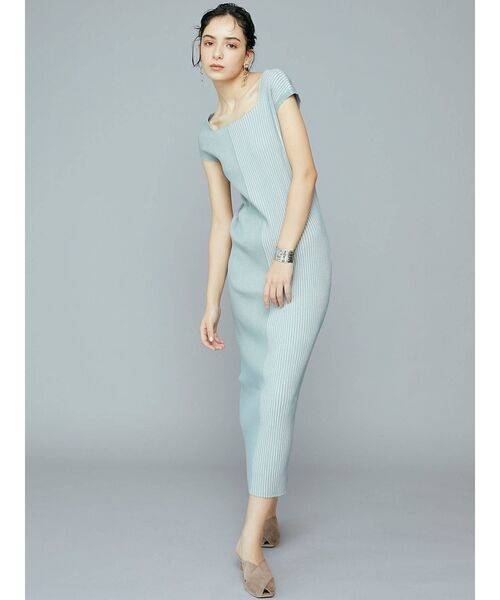 LAGUNAMOON（ラグナムーン）の「アシンメトリーラインバングル（バングル/リストバンド・レディース・シルバー/ゴールド・FREE）」の6枚目の写真