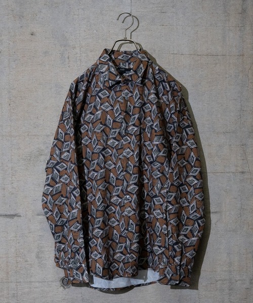 Naive magic（ナイーブマジック）の「【a】とろみジョーゼット 総柄プリントシャツ/レトロ風プリント長袖（シャツ/ブラウス・メンズ・ホワイト/ブルー/ホワイト系その他/ブラック/ブラウン系その他/ブラック系その他2/アイボリー/ライトグレー/ブラック系その他3/ブラウン/チャコールグレー/グリーン/ブラック系その他・LARGE/MEDIUM/X-LARGE）」の10枚目の写真