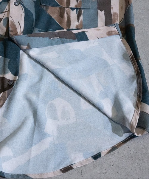 Naive magic（ナイーブマジック）の「【a】とろみジョーゼット 総柄プリントシャツ/レトロ風プリント長袖（シャツ/ブラウス・メンズ・ホワイト/ブルー/ホワイト系その他/ブラック/ブラウン系その他/ブラック系その他2/アイボリー/ライトグレー/ブラック系その他3/ブラウン/チャコールグレー/グリーン/ブラック系その他・LARGE/MEDIUM/X-LARGE）」の18枚目の写真