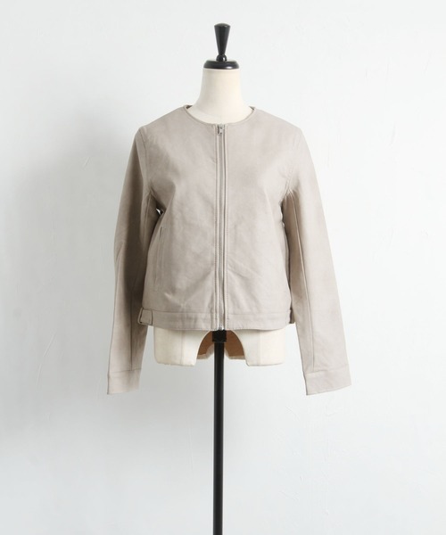 tocco closet（トッコ　クローゼット）の「フェイクレザーノーカラーライダース（ライダースジャケット・レディース・ブラック/キャメル/グレイッシュベージュ・M）」の19枚目の写真