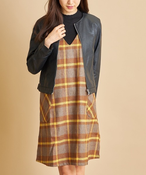 tocco closet（トッコ　クローゼット）の「フェイクレザーノーカラーライダース（ライダースジャケット・レディース・ブラック/キャメル/グレイッシュベージュ・M）」の6枚目の写真