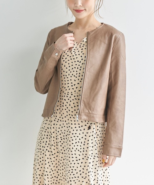 tocco closet（トッコ　クローゼット）の「フェイクレザーノーカラーライダース（ライダースジャケット・レディース・ブラック/キャメル/グレイッシュベージュ・M）」の14枚目の写真