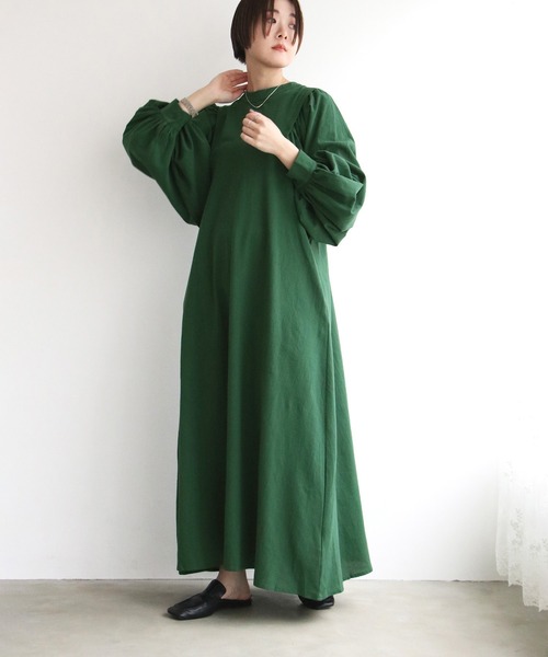 notch.（ノッチ）の「バルーンスリーブマキシワンピース（ワンピース・レディース・ブラック/ブルー/グリーン/キャメル・M/TM）」の8枚目の写真