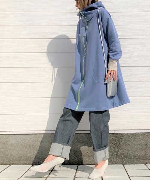 Q（キュー）の「裏毛BIGパーカー（パーカー・レディース・グレイッシュブルー/ホワイト/カーキオリーブ/ブルー・MEDIUM）」の13枚目の写真