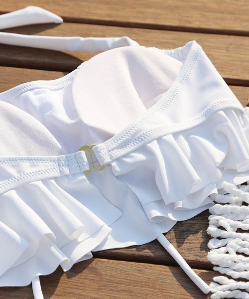 Dalfwin(ダールフィン)の「SIMPLEビスチェリボンビキニ水着(水着・レディース・ホワイト/ブラック/カーキ・SMALL/MEDIUM/LARGE)」の4枚目の写真