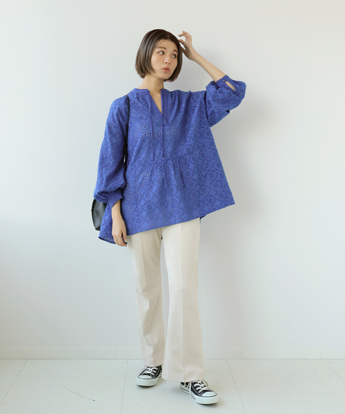 Simplicite(サンプリシテ)の「レース刺繍スキッパーブラウス(シャツ/ブラウス・レディース・ホワイト/ブラック/レッド/サックスブルー・FREE)」の21枚目の写真