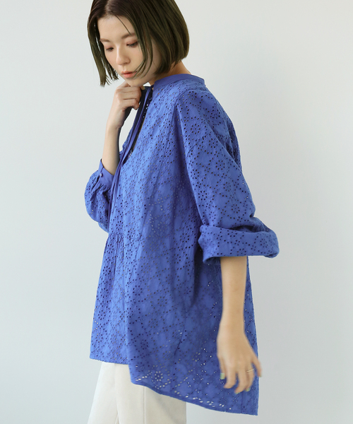 Simplicite(サンプリシテ)の「レース刺繍スキッパーブラウス(シャツ/ブラウス・レディース・ホワイト/ブラック/レッド/サックスブルー・FREE)」の22枚目の写真