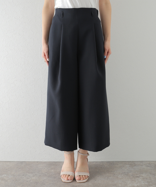 La TOTALITE（ラトータリテ）の「ワイドクロップドパンツ（その他パンツ・レディース・ネイビー/ベージュ・36/38）」の17枚目の写真