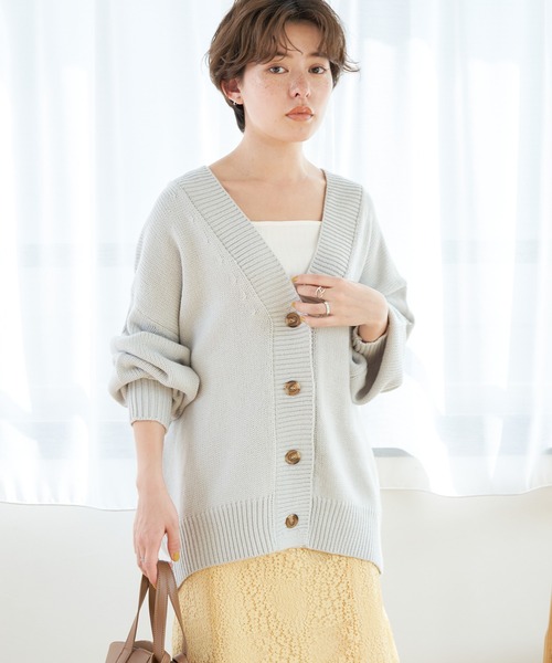 earth music&ecology（アースミュージックアンドエコロジー）の「ルーズカーディガン（カーディガン/ボレロ・レディース・グレー/ピンク/イエロー/グリーン・FREE）」の2枚目の写真