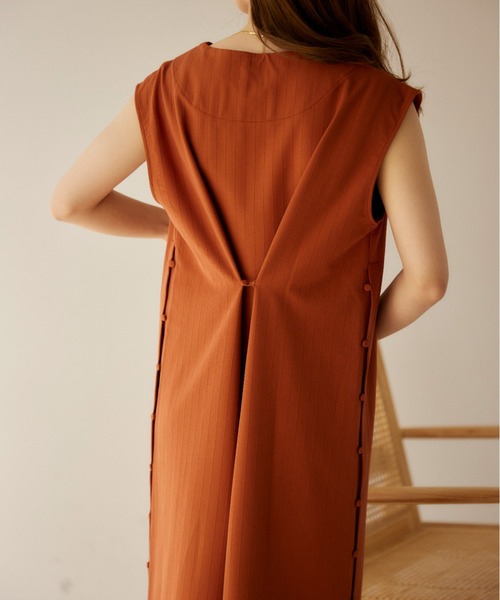moi tytto（モイテュット）の「ノースリーブサイドスリットワンピース/ジレ（ワンピース・レディース・テラコッタ/ブラウン・FREE）」の11枚目の写真