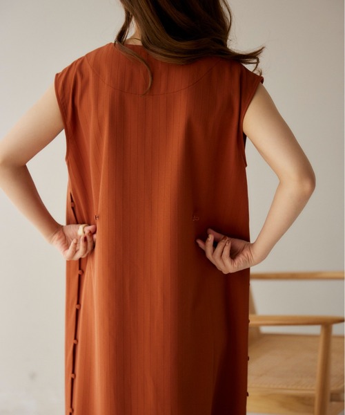 moi tytto（モイテュット）の「ノースリーブサイドスリットワンピース/ジレ（ワンピース・レディース・テラコッタ/ブラウン・FREE）」の12枚目の写真