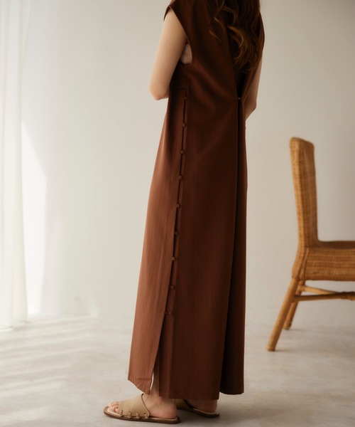 moi tytto（モイテュット）の「ノースリーブサイドスリットワンピース/ジレ（ワンピース・レディース・テラコッタ/ブラウン・FREE）」の19枚目の写真