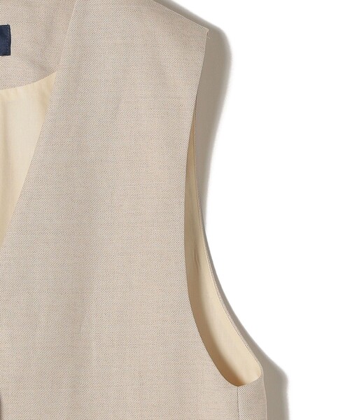 SHIPS（シップス）の「〈手洗い可能〉ミックスリネンロングジレ（ベスト・レディース・ベージュ/ネイビー/ブラウン/ブラック・ONE SIZE）」の8枚目の写真