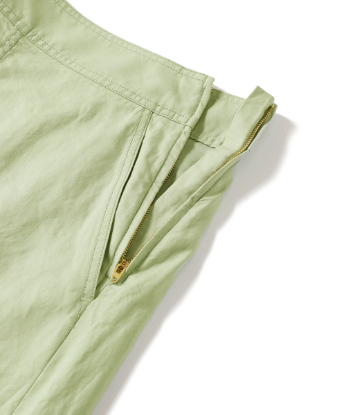 IENA（イエナ）の「コットンリネンオックストラペーズスカート（スカート・レディース・ネイビー/カーキ/パープル・34/40/38/36）」の17枚目の写真