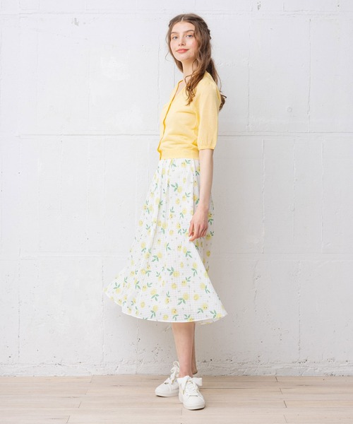 TOCCA(トッカ)の「【WEB限定】【TOCCA LAVENDER】Seer Short-sleeved Cardigan カーディガン(カーディガン/ボレロ・レディース・スモーキーグリーン系/ピンク系/イエロー系/サックスブルー系/ホワイト系・F)」の14枚目の写真