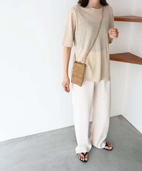 CANAL JEAN（キャナルジーン）の「El mar　リネンスラブオーバーサイズ半袖Tシャツ（Tシャツ/カットソー・レディース・ホワイト/ブラック/ブラウン/カーキ/キナリ・ONE SIZE）」の9枚目の写真