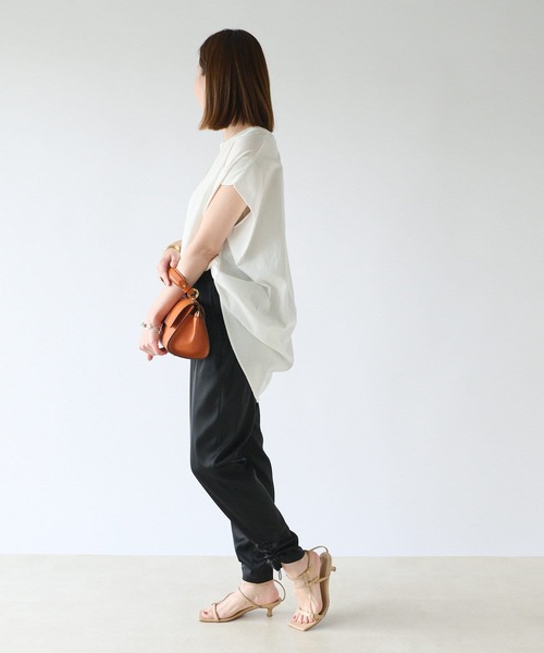 RIVE DROITE（リヴドロワ）の「ドッキングフレンチカットソー（Tシャツ/カットソー・レディース・オフホワイト/ブラック/カーキ・FREE）」の8枚目の写真