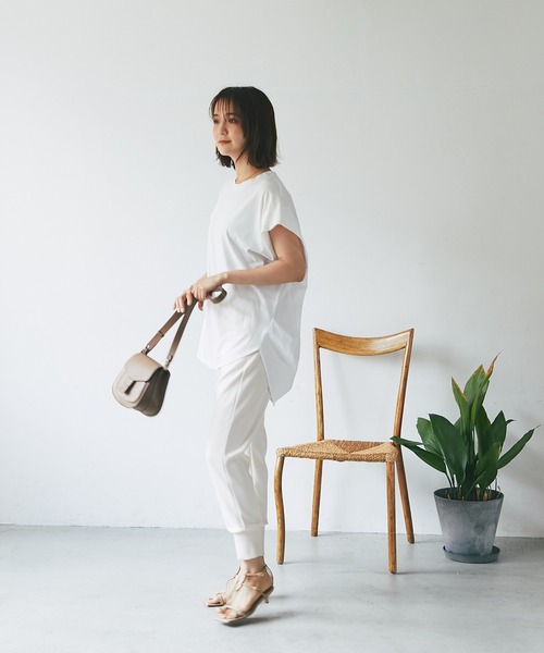 RIVE DROITE（リヴドロワ）の「ドッキングフレンチカットソー（Tシャツ/カットソー・レディース・オフホワイト/ブラック/カーキ・FREE）」の16枚目の写真