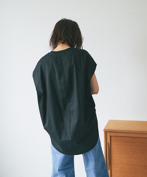 RIVE DROITE（リヴドロワ）の「ドッキングフレンチカットソー（Tシャツ/カットソー・レディース・オフホワイト/ブラック/カーキ・FREE）」の11枚目の写真