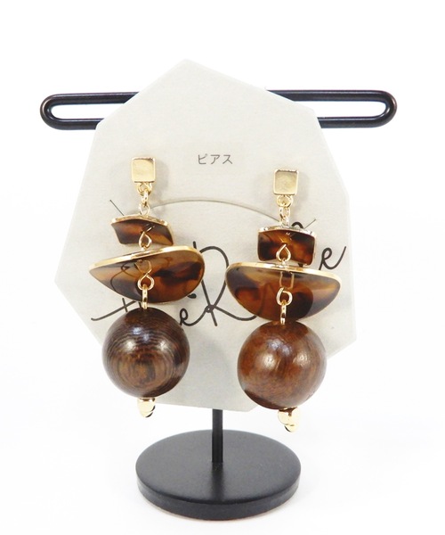 The Rule(ザルール)の「The Rule ザルール:Lantana pierced earring:ランタナ ピアス(ピアス(両耳用)・レディース・ダークブラウン/ブラウン/キャメル/オフホワイト・FREE)」の3枚目の写真