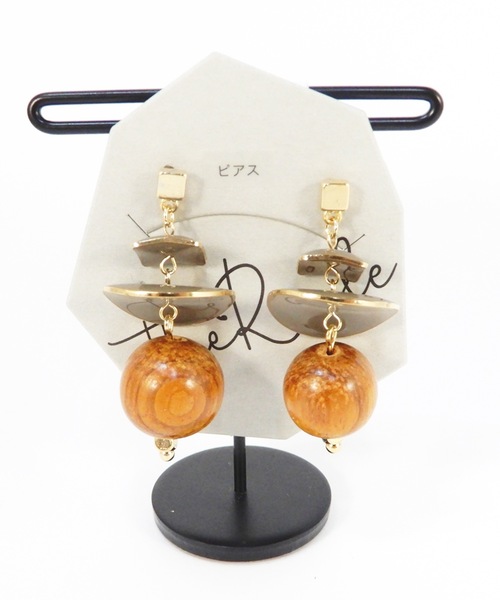 The Rule(ザルール)の「The Rule ザルール:Lantana pierced earring:ランタナ ピアス(ピアス(両耳用)・レディース・ダークブラウン/ブラウン/キャメル/オフホワイト・FREE)」の4枚目の写真