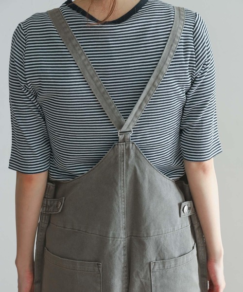 URBAN RESEARCH DOORS（アーバンリサーチドアーズ）の「ガーメントダイコットンベーシックサロペット（サロペット/オーバーオール・レディース・チャコールグレー/カーキ/グレー系その他・MEDIUM）」の13枚目の写真