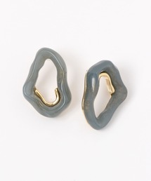 変形デザインピアス