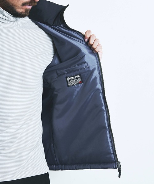 Magine（マージン）の「PE TAFFETA STAND 2TONE THINSULATE BLOUSON:ポリエステル タフタ スタンド 2トーン シンサレート ブルゾン 22AW（ナイロンジャケット・メンズ・ブラック/ネイビー/グレー/オリーブ×ブラック・44/46/48）」の15枚目の写真