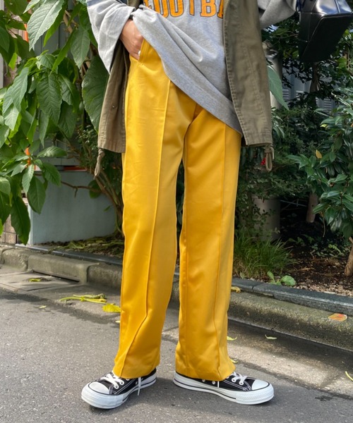 CIAOPANIC（チャオパニック）の「センタープレス裾ZIPサテンイージーパンツ（スラックス・レディース・ブラック/イエロー/グリーン・FREE）」の3枚目の写真