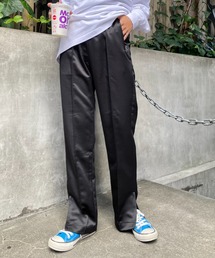 センタープレス裾ZIPサテンイージーパンツ