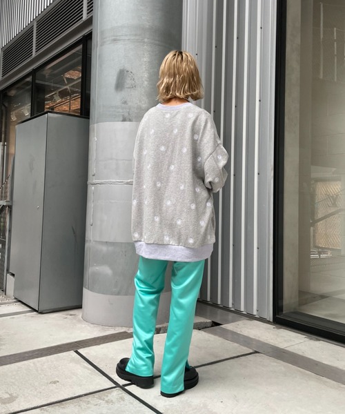 CIAOPANIC（チャオパニック）の「センタープレス裾ZIPサテンイージーパンツ（スラックス・レディース・ブラック/イエロー/グリーン・FREE）」の18枚目の写真