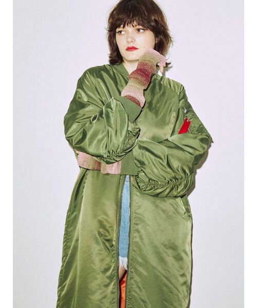 jouetie（ジュエティ）の「グラデーションアームウォーマー（アームカバー・レディース・ピンク/ブルー/グリーン・FREE）」の9枚目の写真