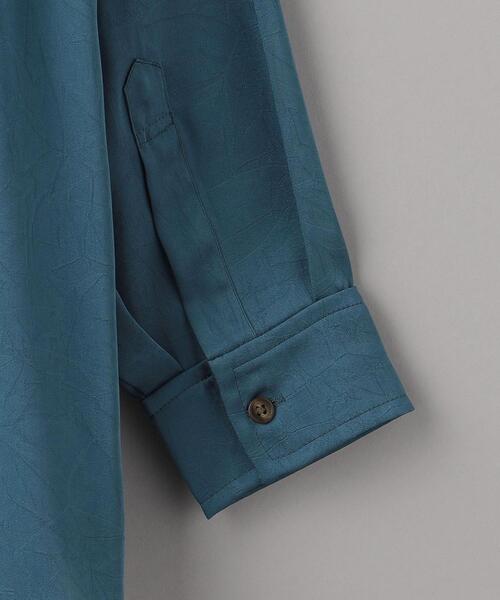 BEAUTY&YOUTH UNITED ARROWS（ビューティーアンドユースユナイテッドアローズ）の「ポリエステルサテン バンドカラー シャツ -ウォッシャブル-（シャツ/ブラウス・レディース・オフホワイト/イエロー/コバルトブルー・FREE）」の5枚目の写真