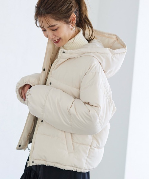 Pierrot(ピエロ)の「フェイクダウンジャケット(ダウンジャケット/コート・レディース・アイボリー/ブラック/ベージュ/ダークベージュ・M)」の15枚目の写真