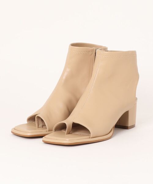 Q（キュー）の「トングブーティー（サンダル・レディース・ブラック/ベージュ・23.5/24.5）」の4枚目の写真