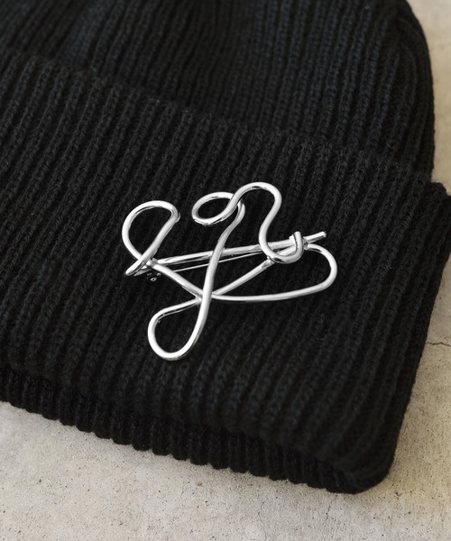 styiro（スタイロ）の「メタルモチーフブローチ（ブローチ/コサージュ・レディース・ゴールド/シルバー・FREE）」の2枚目の写真