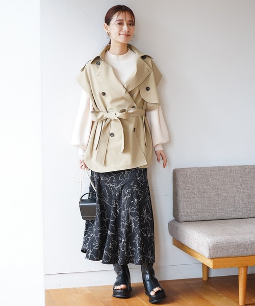 mysty woman(ミスティウーマン)の「オープントゥブーツサンダル 183492(ブーツ・レディース・ブラック/アイボリー・MEDIUM/LARGE)」の6枚目の写真